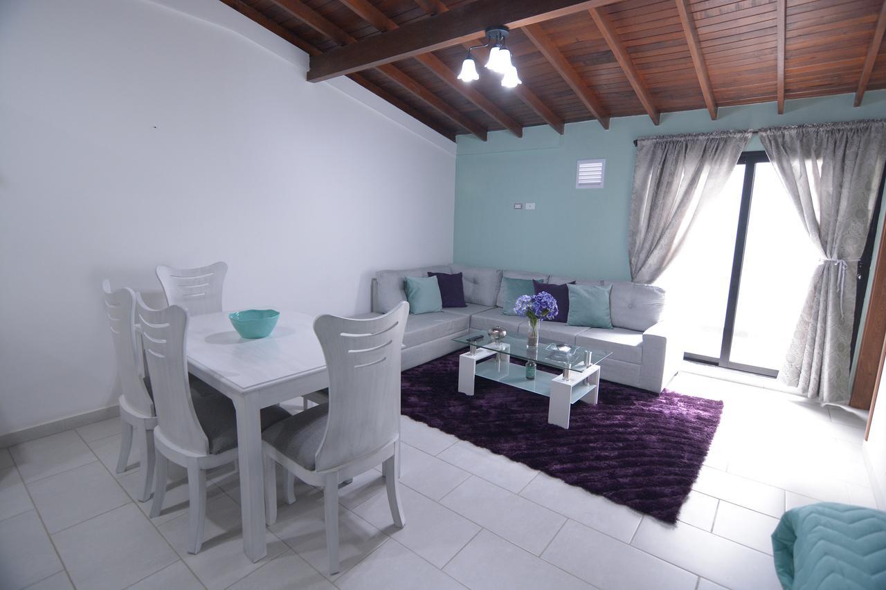 Apartamentos Amoblados Laureles Estadio Medellin Casa Margarita Dış mekan fotoğraf