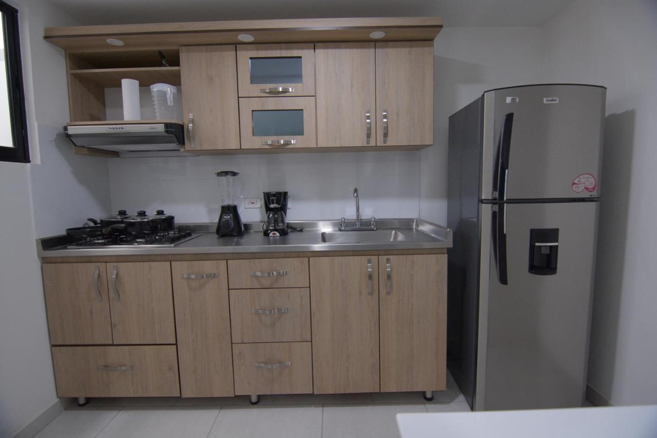 Apartamentos Amoblados Laureles Estadio Medellin Casa Margarita Dış mekan fotoğraf